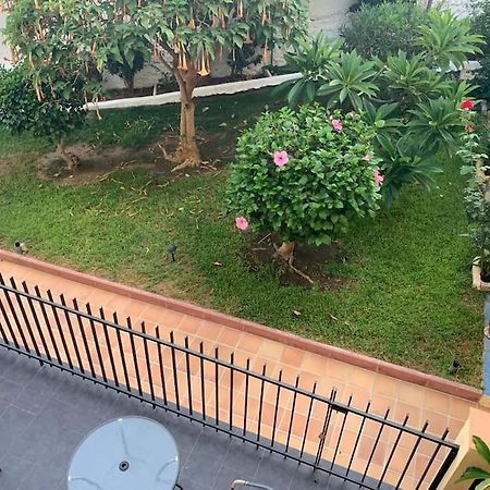 Appartamento Apartamento En Carihuela Torremolinos Esterno foto