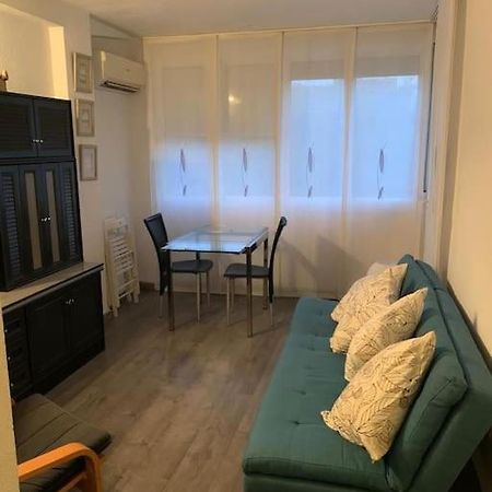 Appartamento Apartamento En Carihuela Torremolinos Esterno foto