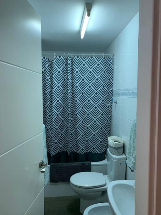 Appartamento Apartamento En Carihuela Torremolinos Esterno foto